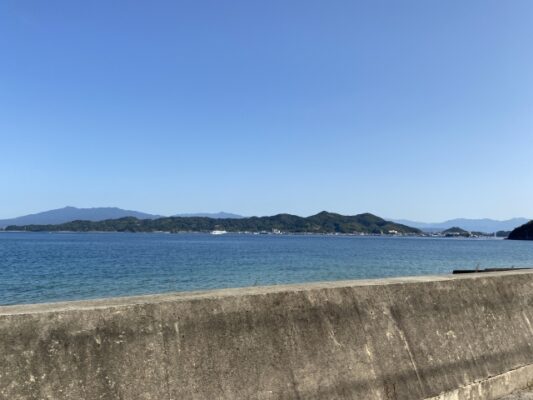 防波堤から見る海